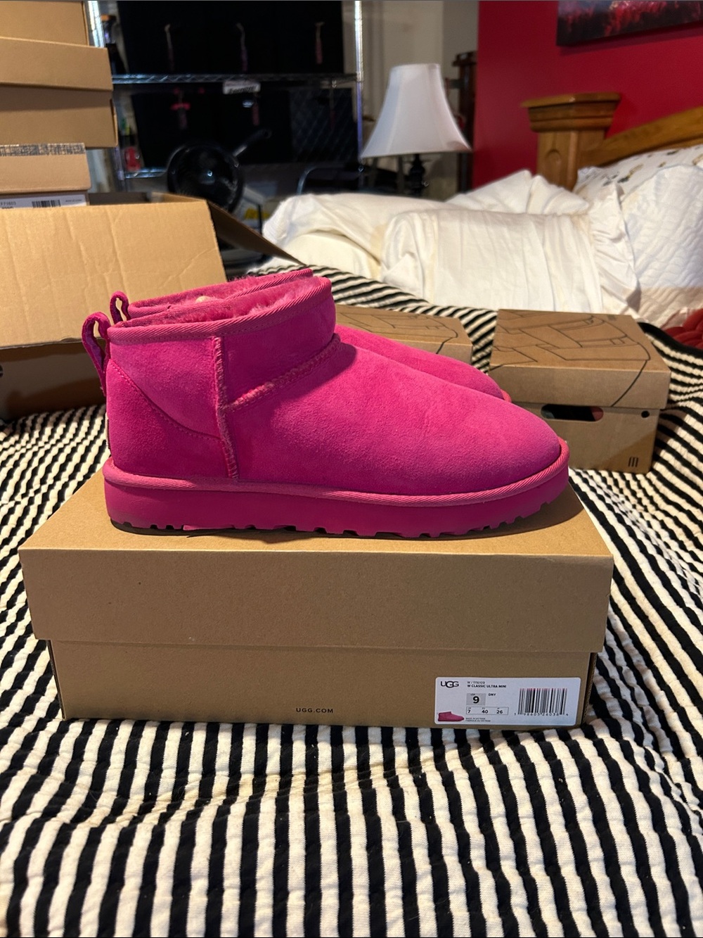 UGG Mini Bootie in Fuchsia Pink